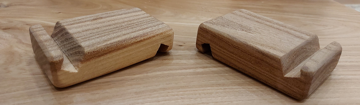 Design Handyhalter Tablethalter aus massivem HOLZ "ULME" 100x75x25mm
