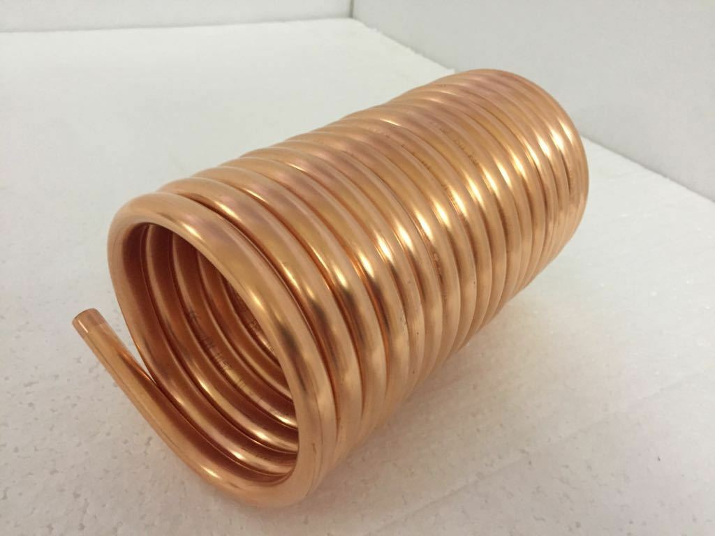 Spirale aus 5m Kupferrohr 10x1mm mit einem Innendurchmesser von ca. 80mm