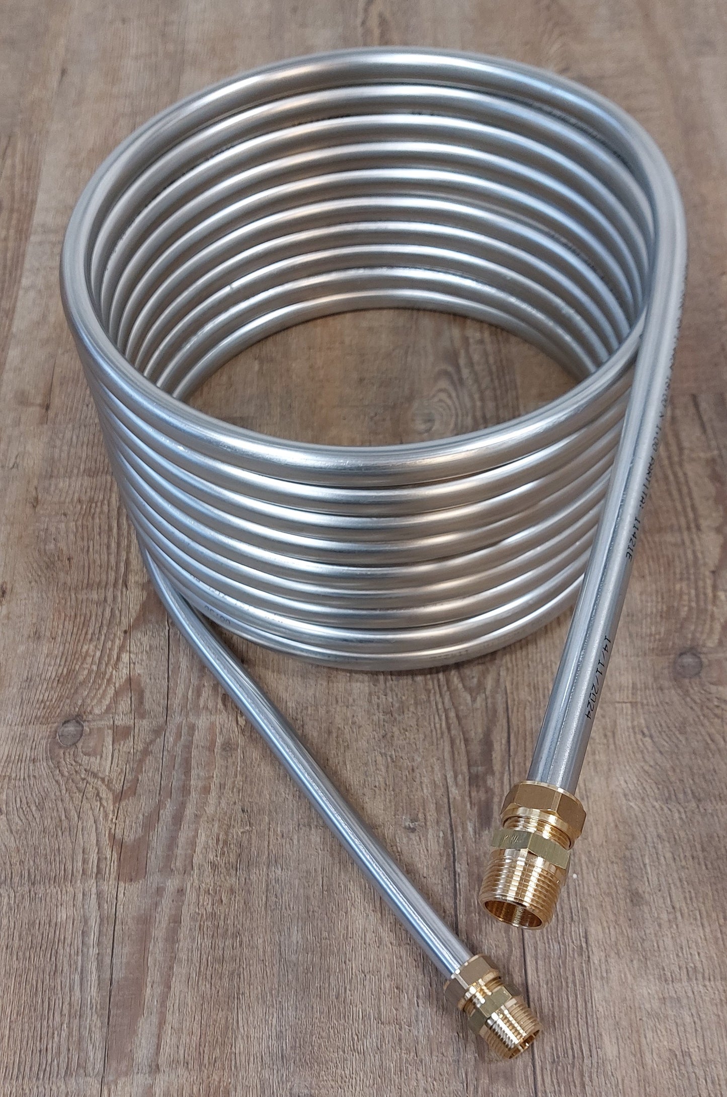 Spirale 10m Edelstahlrohr 16x1mm AISI 316L EN 1.4404 mit Außend. von ca. 32,5cm mit 3/4" AG Anschluss