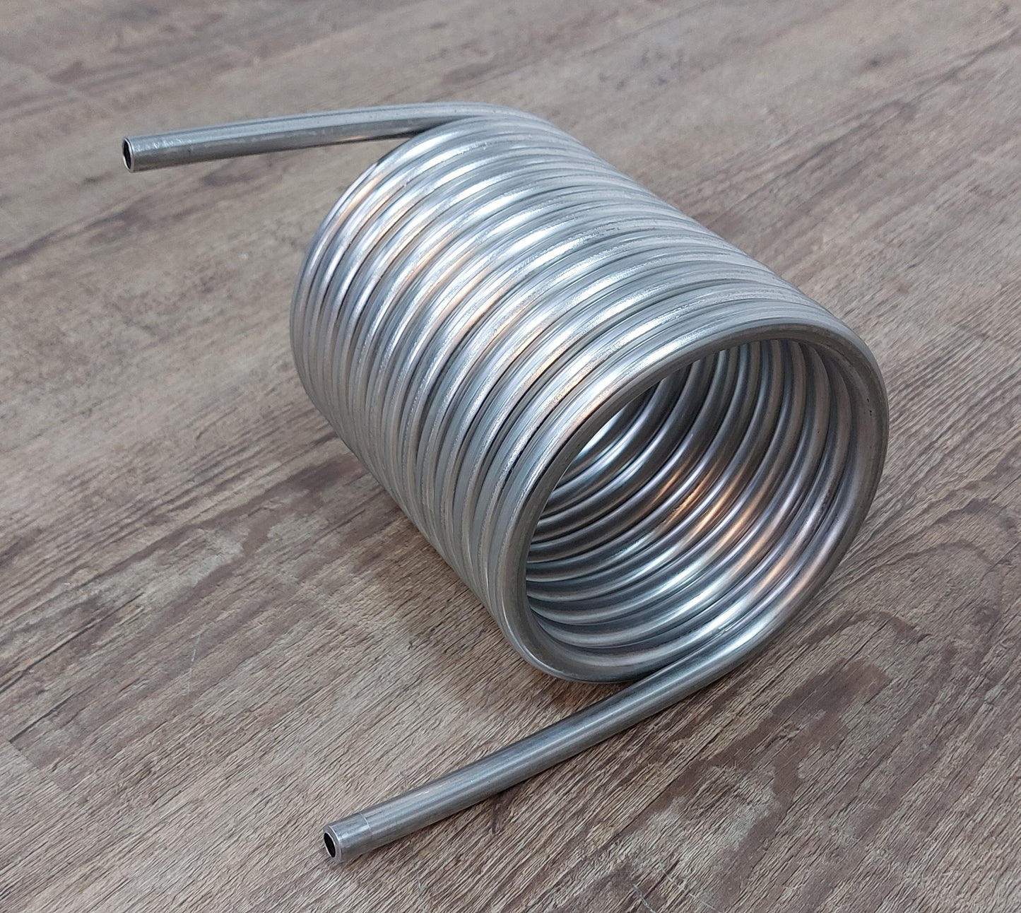 Spirale aus 2,5m, 5m, 7,5m Edelstahlrohr 10x1mm AISI 316L EN 1.4404 mit Innend. ca. 104mm