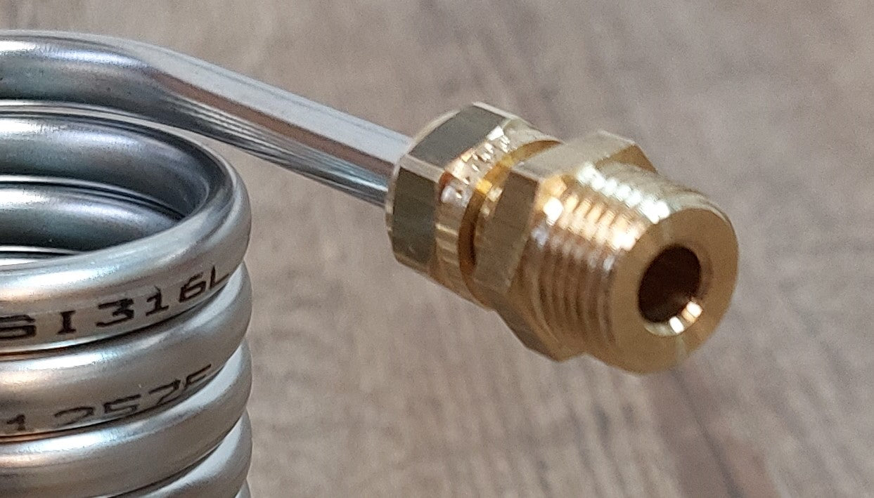 Spirale aus 2,5 Meter Edelstahlrohr 6x0,5mm AISI 316L EN 1.4404 mit Innend. ca. 42mm inkl. 1/8" AG Anschluss