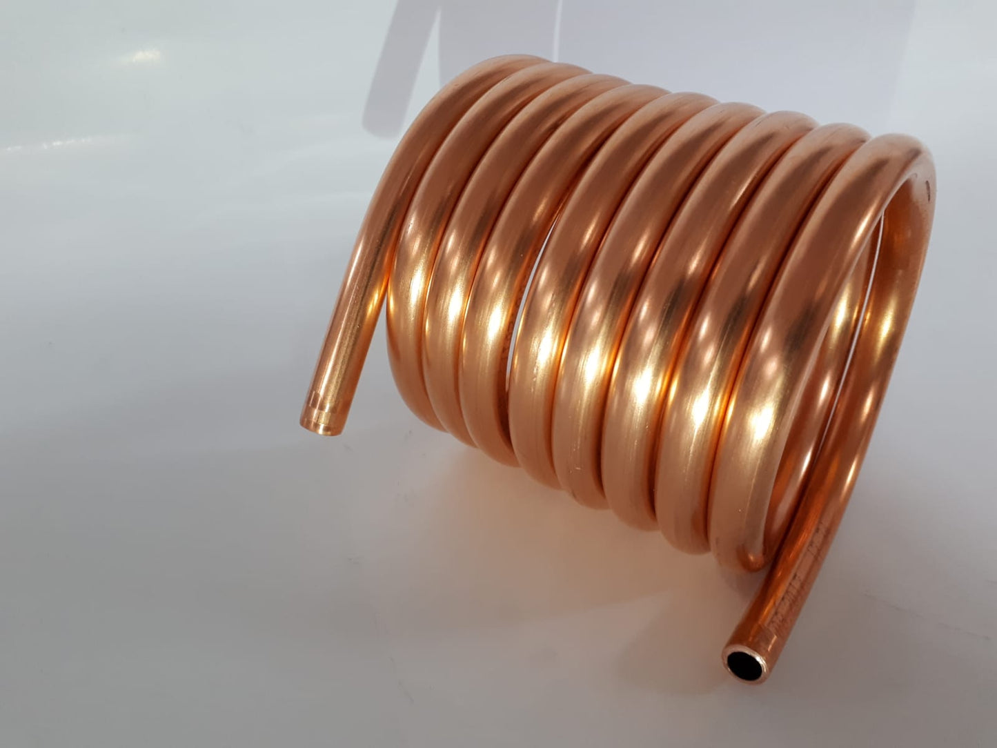 Spirale aus Kupferrohr 10x1mm aus 2,5m mit einem Innendurchmesser von ca. 80mm Wärmetauscher (Kupfe