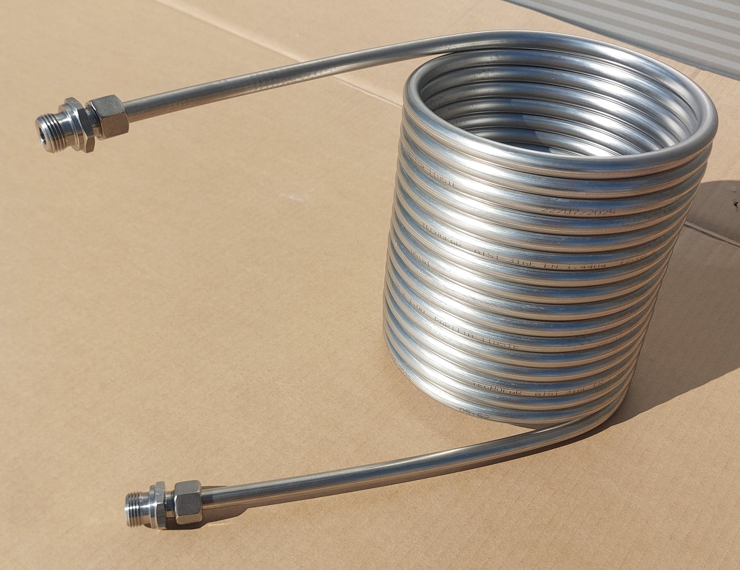 Spirale ca. 195mm Außend. aus 5m - 15m Edelstahlrohr 12x1mm AISI 316L EN 1.4404 mit 1/2" Anschluss