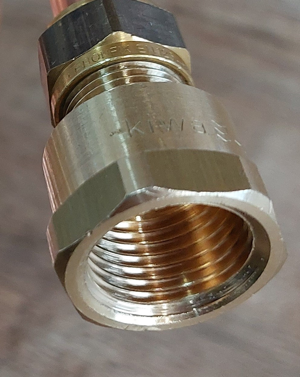 Spirale aus 5m - 25m Edelstahlrohr 18x1mm AISI 316Ti EN 1.4571 mit Außend. von ca. 32,5cm und verschiedenen Anschlüssen
